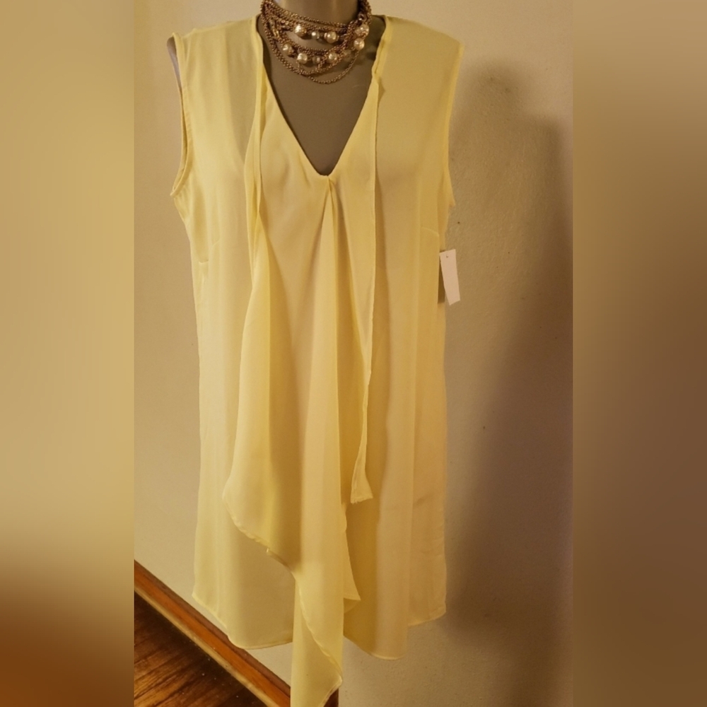 Kate & Mallory yellow dress. Sz S - Picture 2 of 4